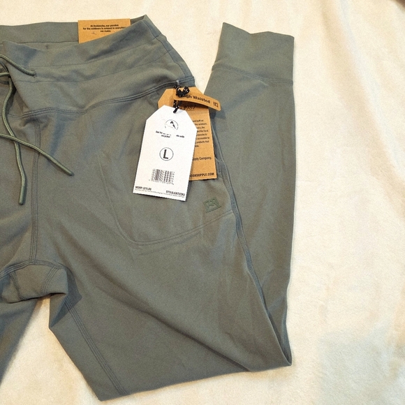 Avalanche Outdoor Supply Co. High Waisted Compression Leggings Size Large New - Picture 10 of 14